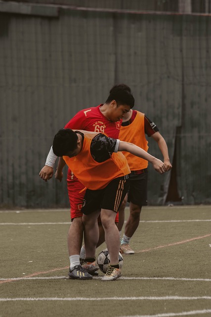 球锦标赛中 球锦标赛中